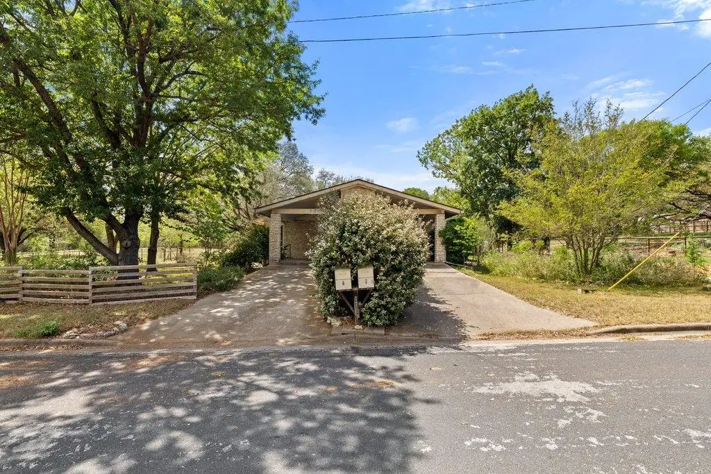1701 Stanley Ave, Austin, TX 78745 - #1