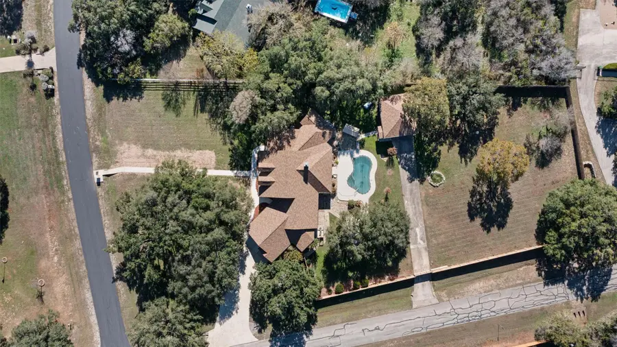 130 Richards Dr, Buda, TX 78610 - Image #2