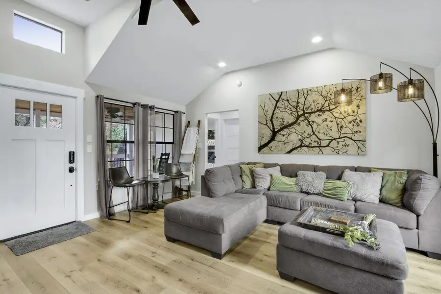 106 Chapparal Cir, Wimberley, TX 78676 - #2