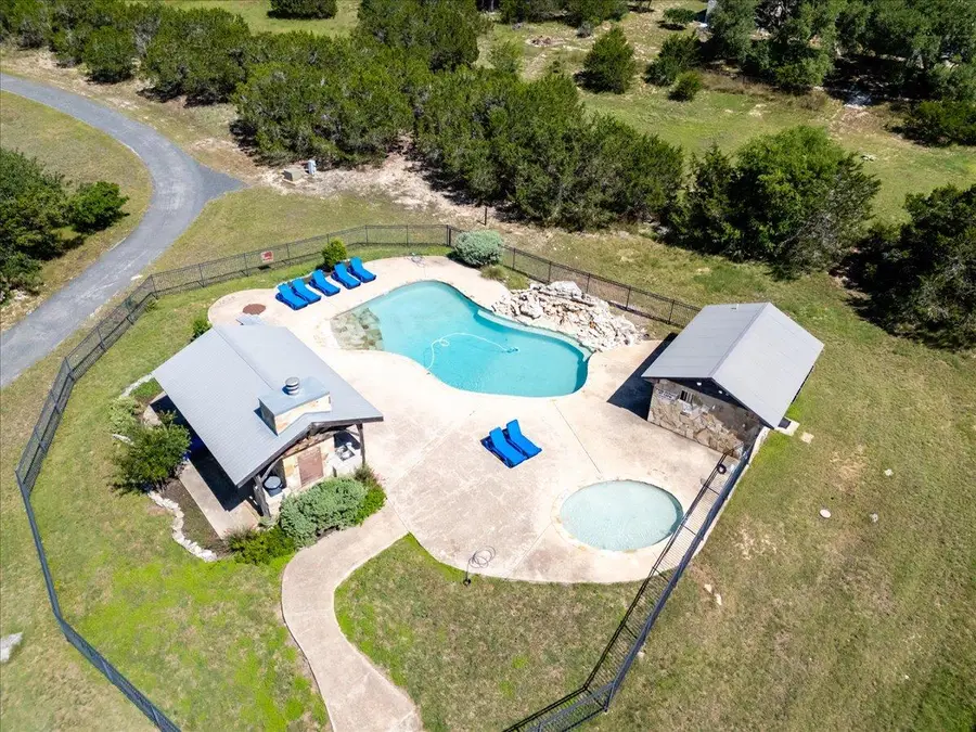140 Cave Springs Rd, Wimberley, TX 78676 - #2