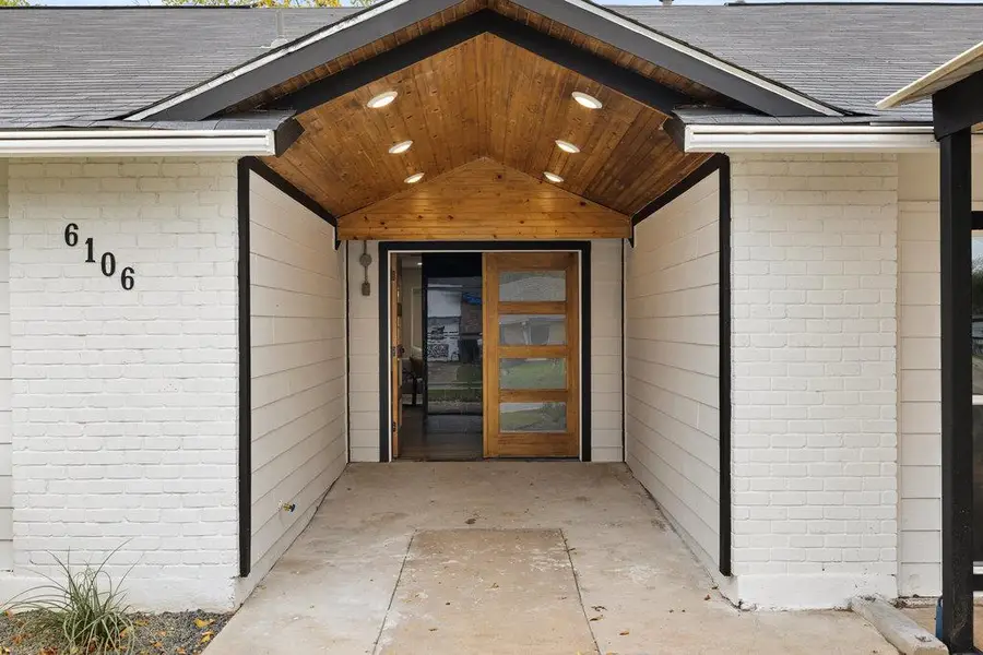 6106 Bridlington Cir, Austin, TX 78745 - Image #3