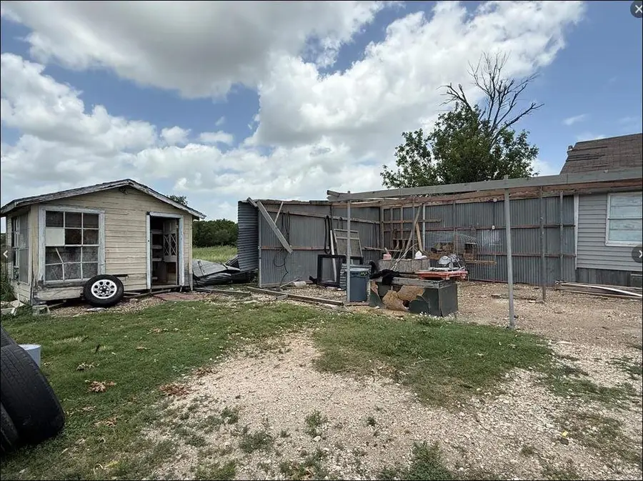 18543 Cyclone Branch Rd, Burlington, TX 76519 - #2