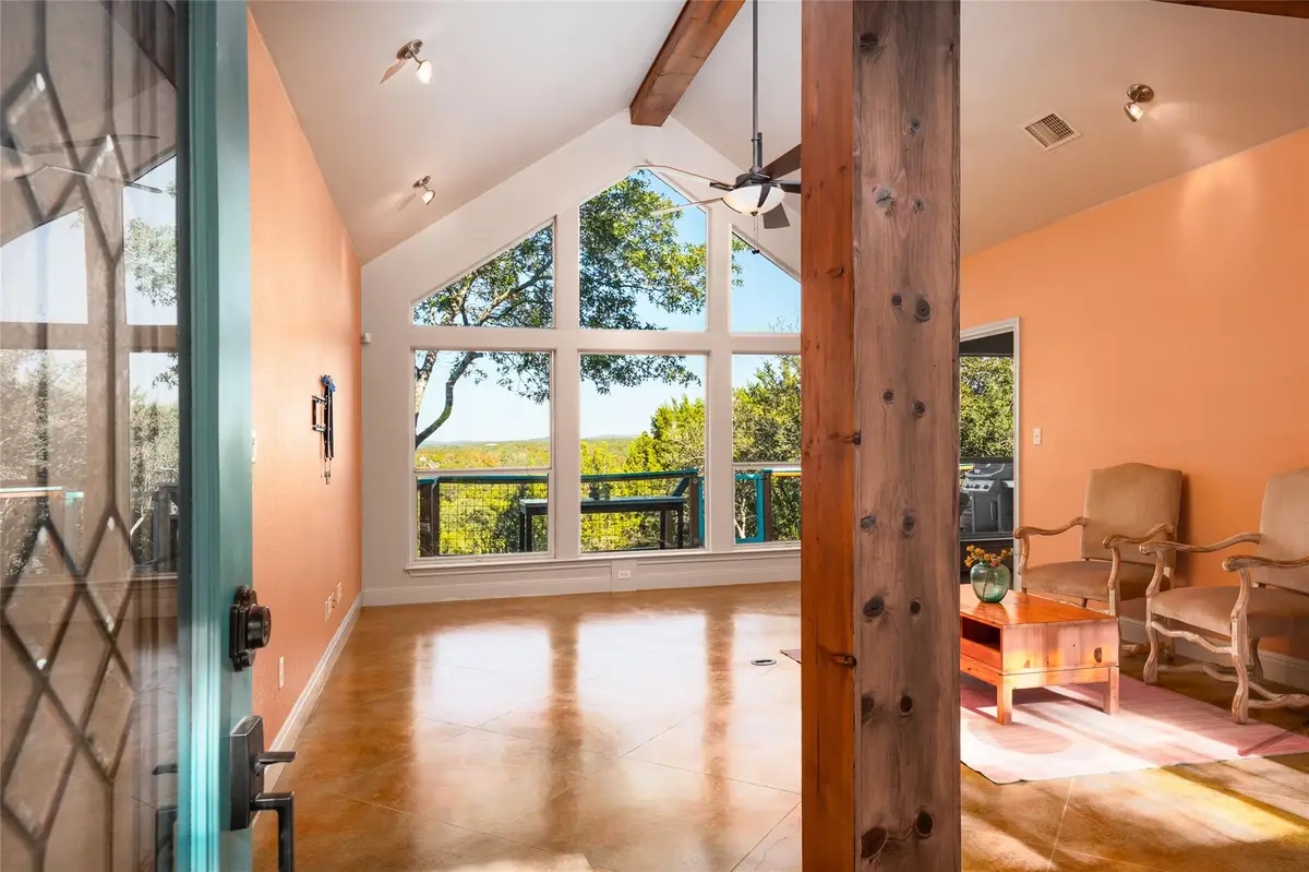 190 Shady Bluff Dr, Wimberley, TX 78676 - Image #1