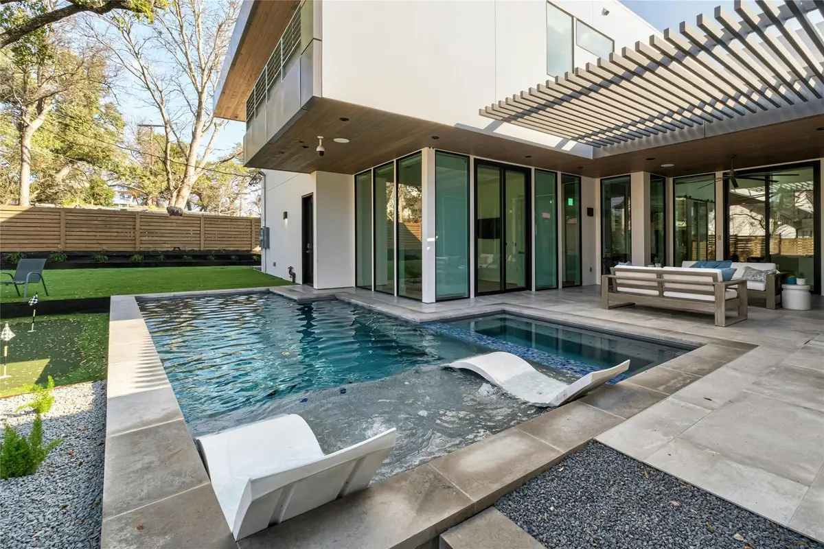 4811 Timberline Dr, Austin, TX 78746 - #1