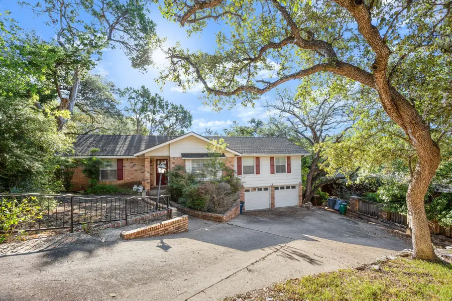 3509 Hillbrook Cir, Austin, TX 78731 - Image #3
