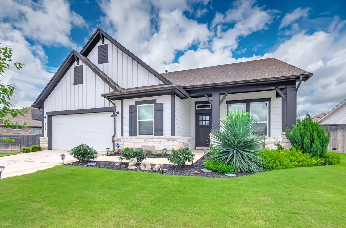 107 Freeman Day Dr, Bastrop, TX 78602 - #1