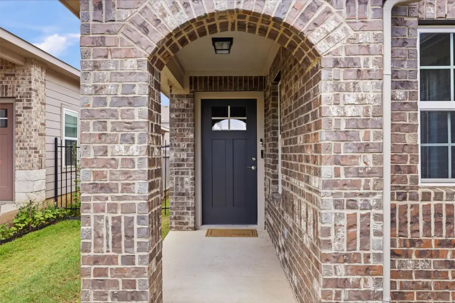 201 Yoakum St, Leander, TX 78641 - #3