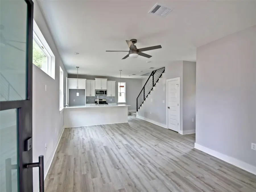 6111 Carnation Ter #2, Austin, TX 78741 - Image #3