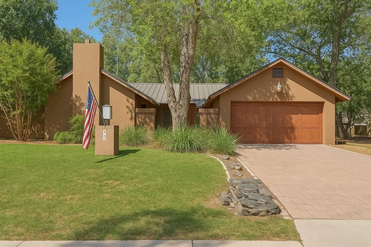 206 Blue Ground, Horseshoe Bay, TX 78657 - #1