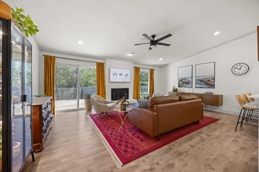 8401 Alabama Dr, Austin, TX 78745 - #3