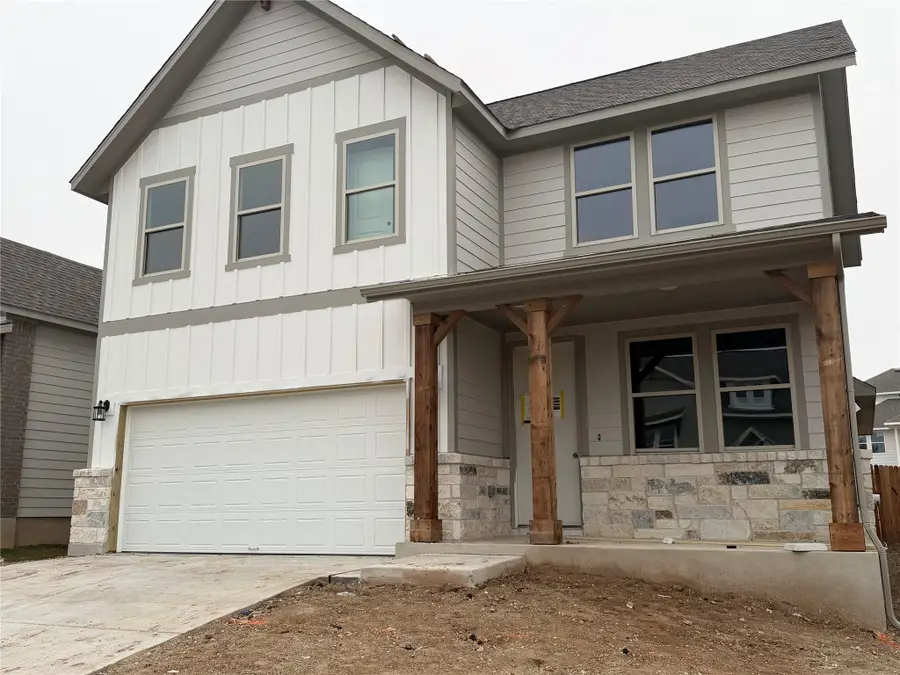 198 Crater Lake Dr, Dripping Springs, TX 78620 - Image #2