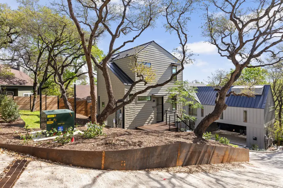 1603 Chelsea Ln #2, Austin, TX 78704 - #3