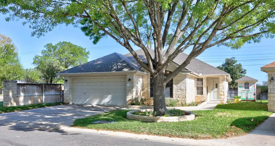 222 Village Dr, Georgetown, TX 78628 - #2