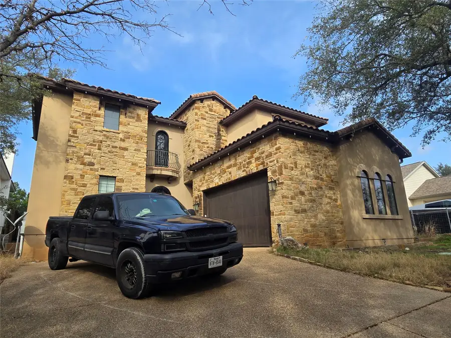 1310 Minnie Dr, Austin, TX 78732 - #3