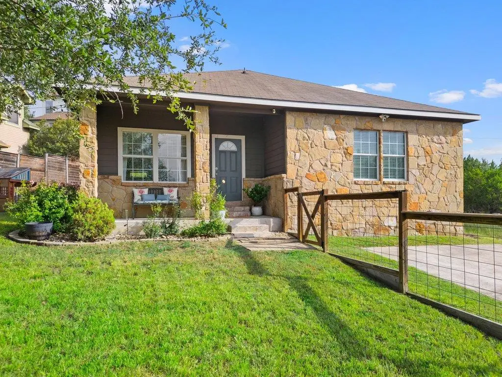 10604 Lake Beach Dr, Dripping Springs, TX 78620 - #1