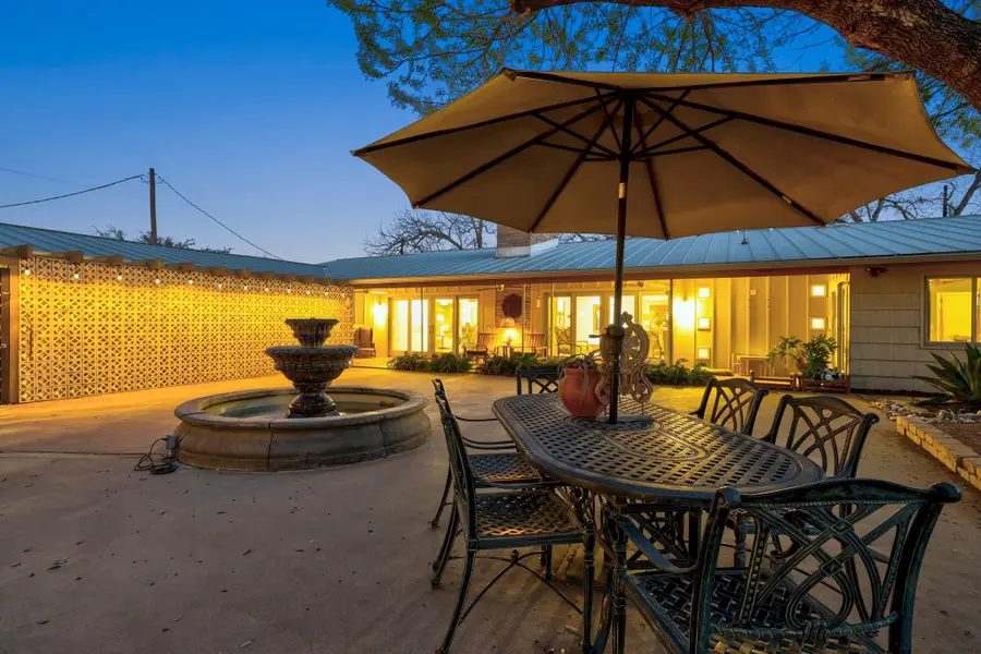 1405 E 18th St, Georgetown, TX 78626 - #3