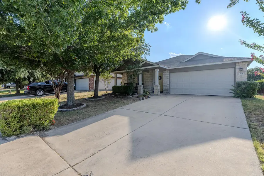 114 Creston St, Hutto, TX 78634 - #2