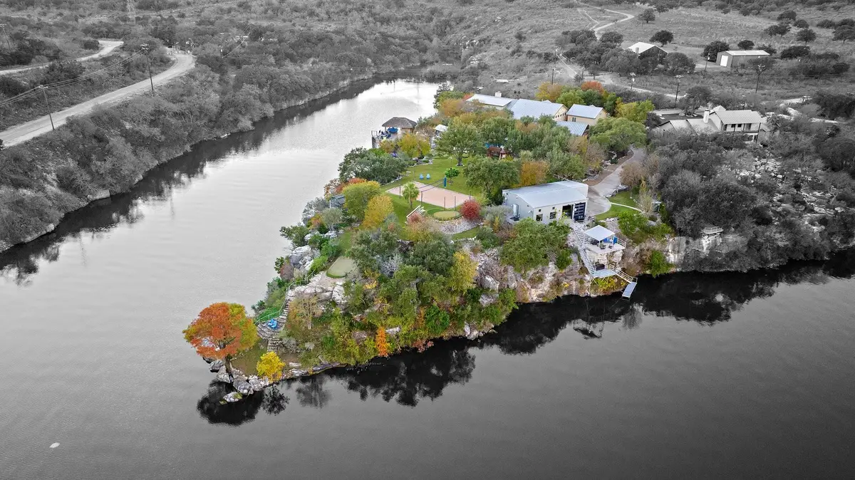 1450 Los Escondidos St, Marble Falls, TX 78654 - #1