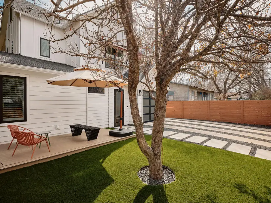 1101 1/2 Fiesta St #1, Austin, TX 78702 - #3