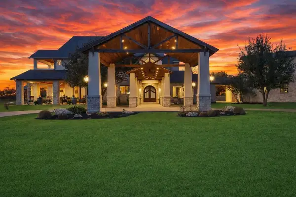 7220 Creek Rd, Dripping Springs, TX 78620