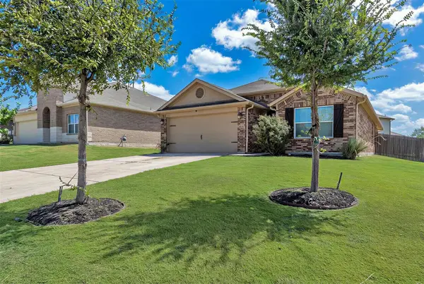 176 Dusky Thrush Dr, Kyle, TX 78640