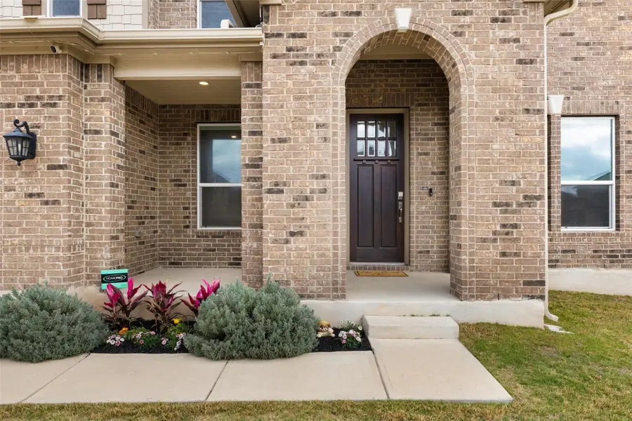 1709 Stinnett Dr, Leander, TX 78641 - #2