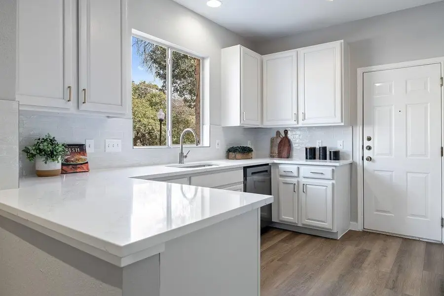 7501 Shadowridge Run #119, Austin, TX 78749 - #3