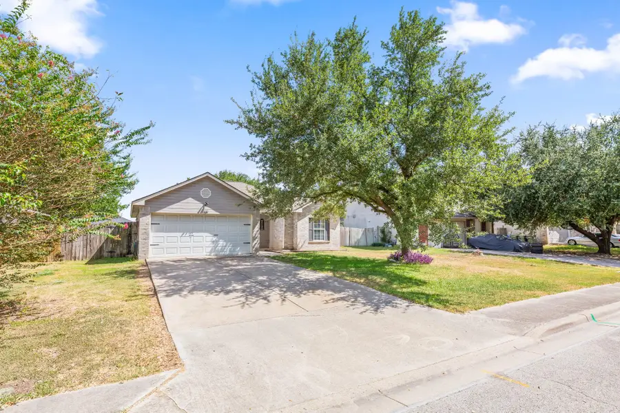 130 Riley Cv, Kyle, TX 78640 - #2