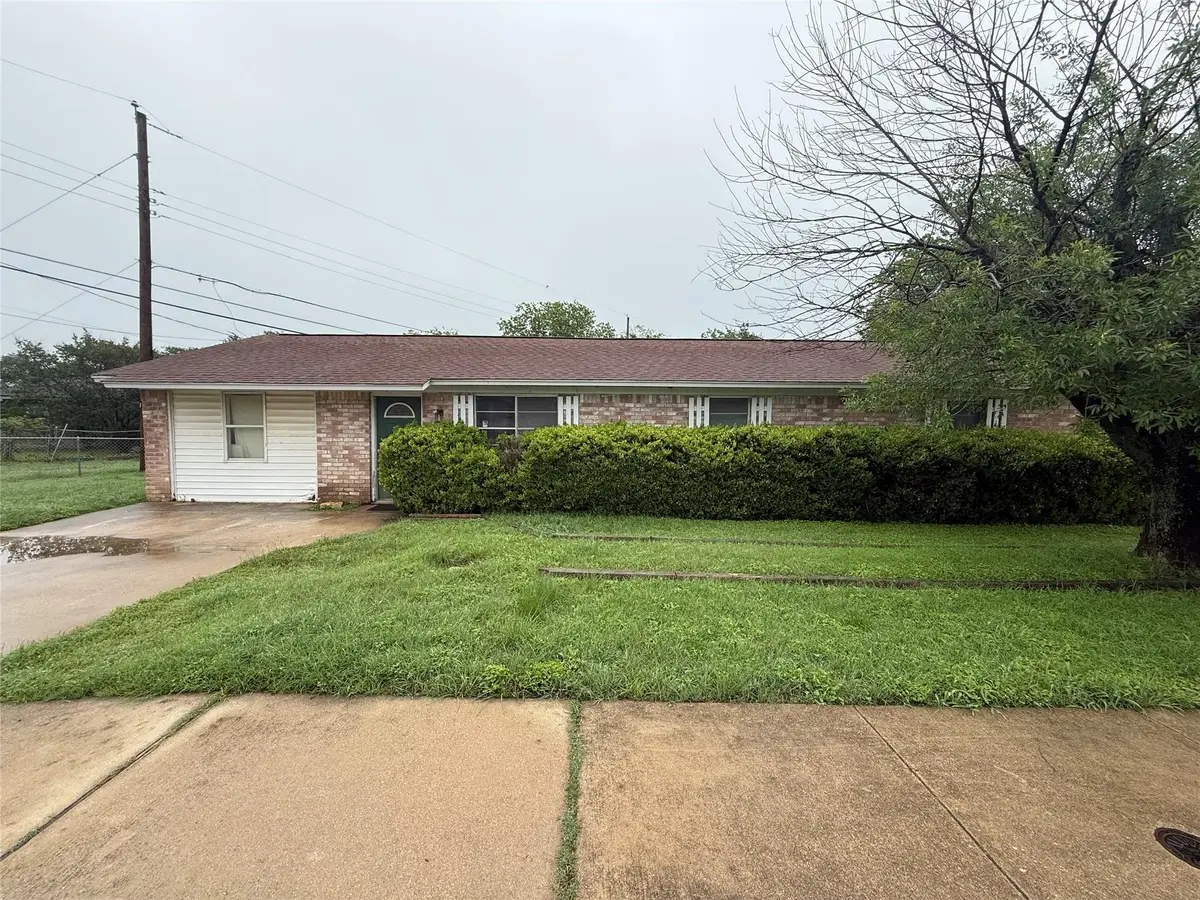 1001 Magnolia St, Belton, TX 76513 - #1