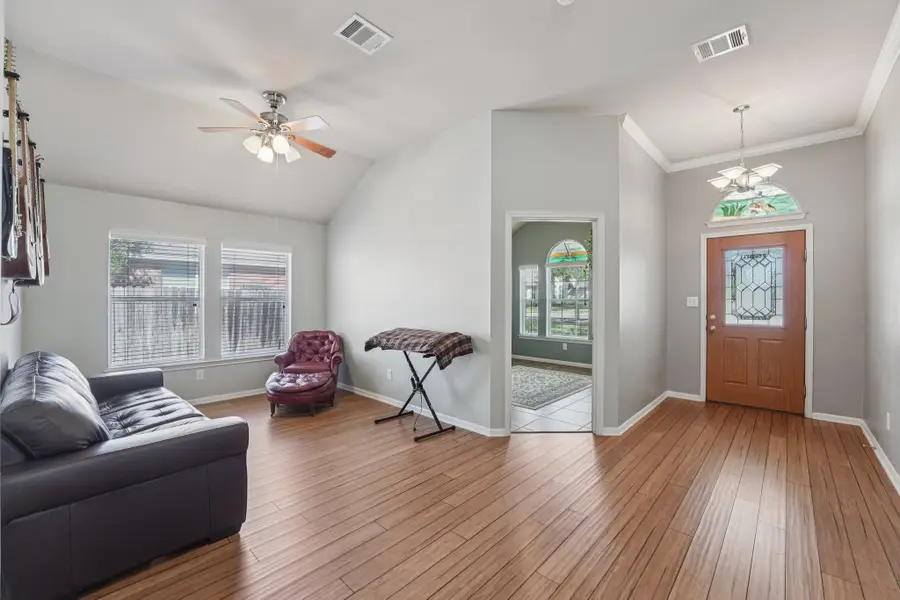 1105 Pigeon Forge Dr, Pflugerville, TX 78660 - Image #3