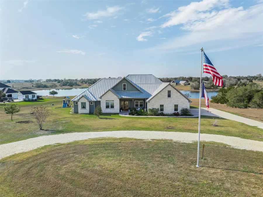 264 Timber Lake Dr, La Grange, TX 78945 - #2