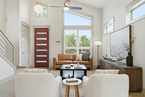 1917 W Saint Johns Ave #A, Austin, TX 78757