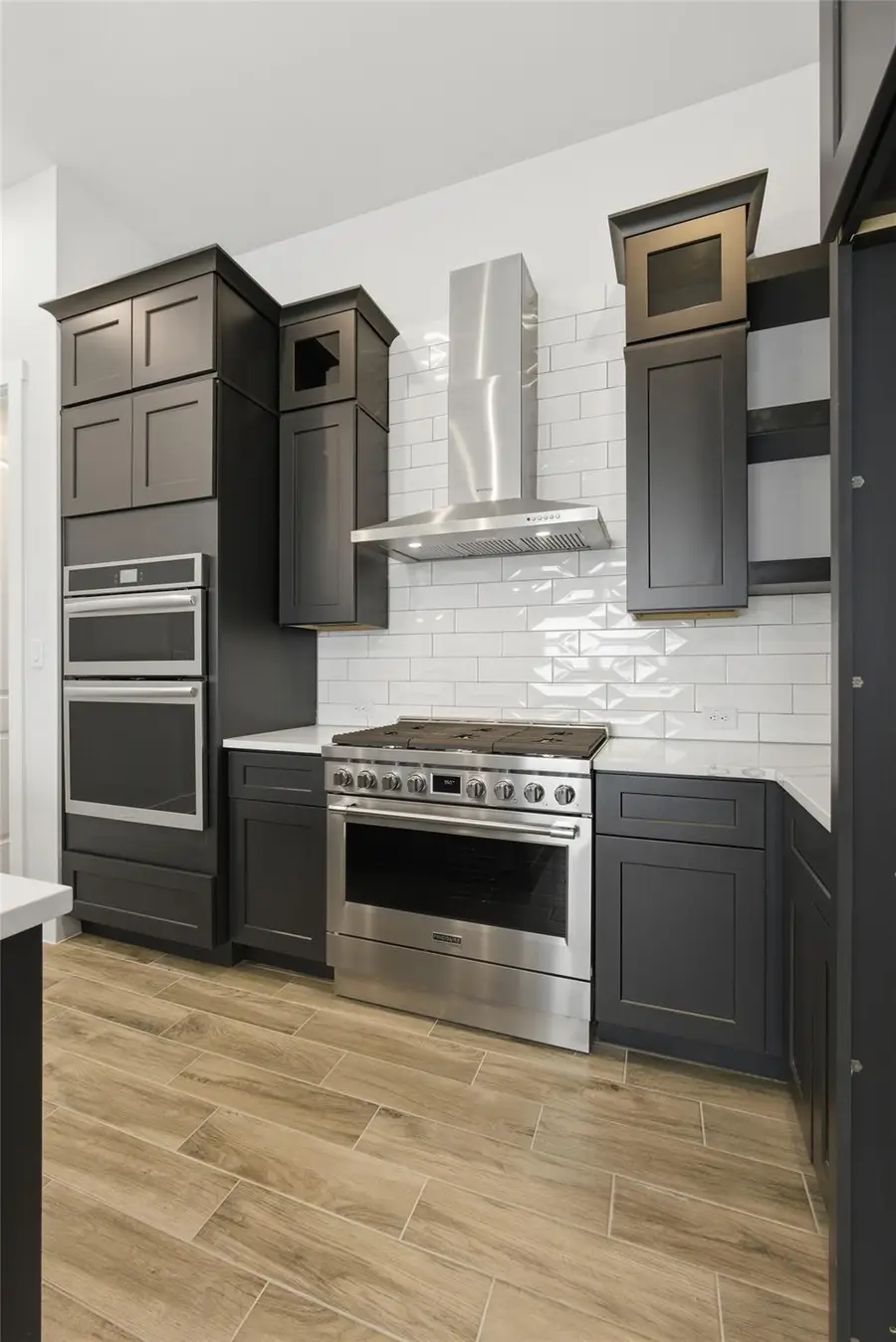 8521 Pine Muhly Dr, Lago Vista, TX 78645 - #2