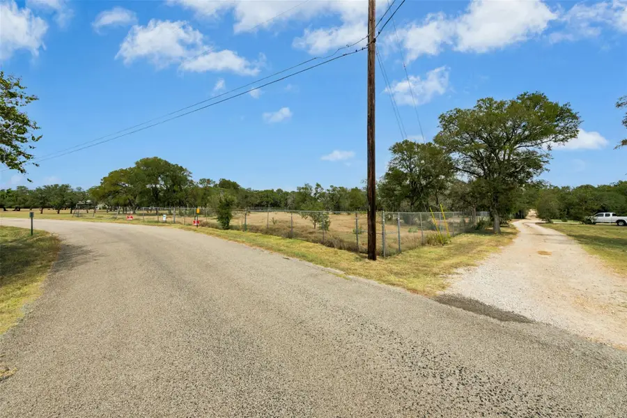 30 Country Oaks Dr, Buda, TX 78610 - #2