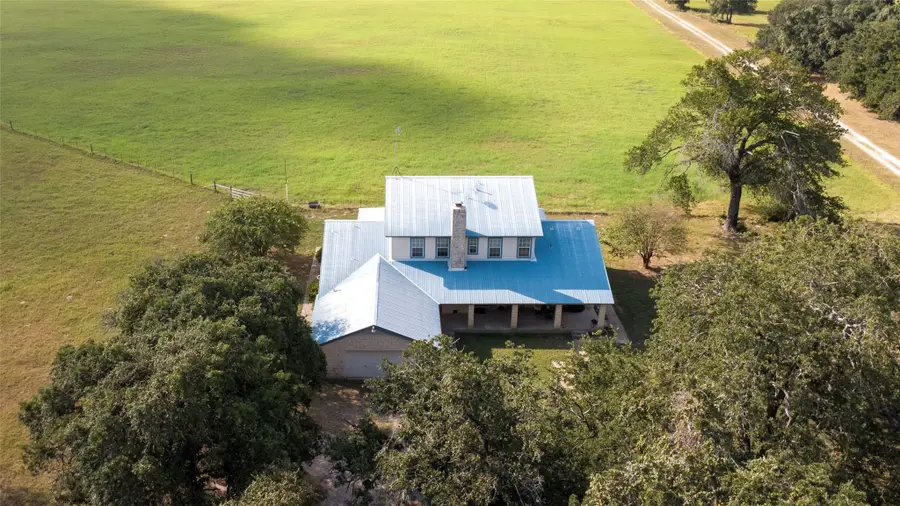 2690 Cr 306, Lexington, TX 78947 - #2