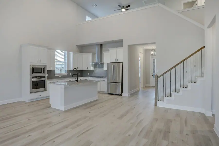 17212 Autumn Falls Dr, Manor, TX 78653 - Image #2