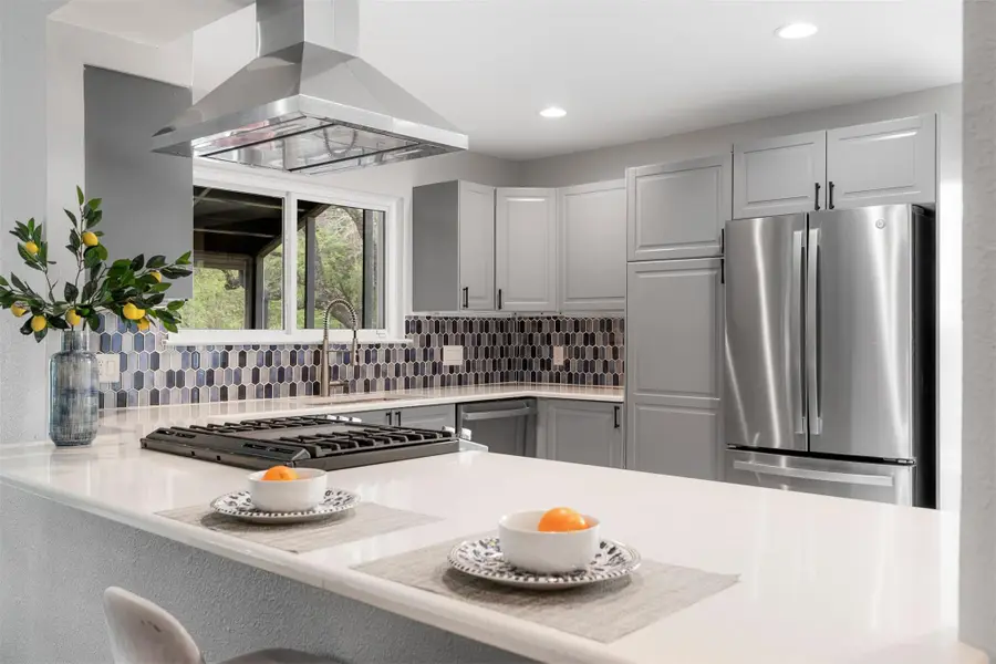 6312 Steer Trl, Austin, TX 78749 - #3