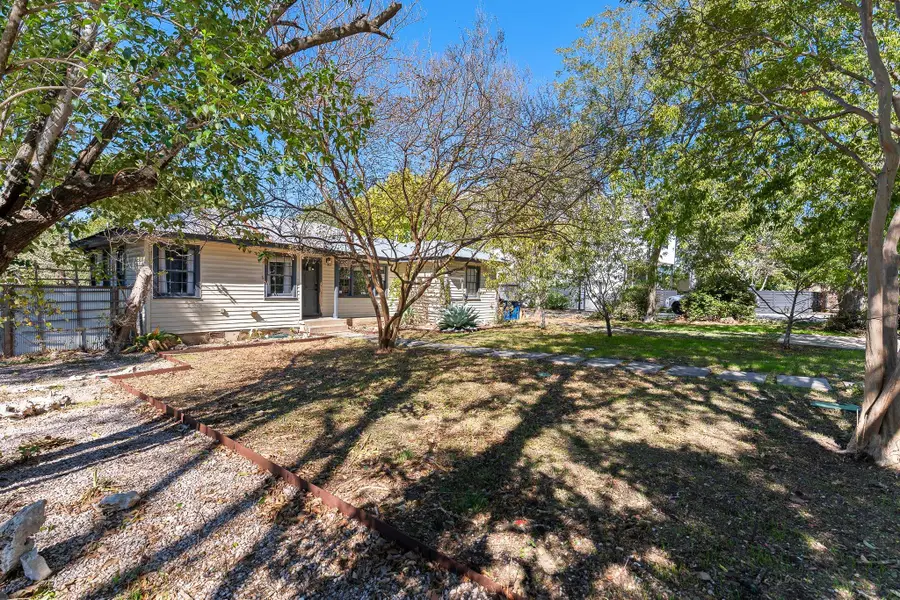 4608 Banister Ln, Austin, TX 78745 - Image #2