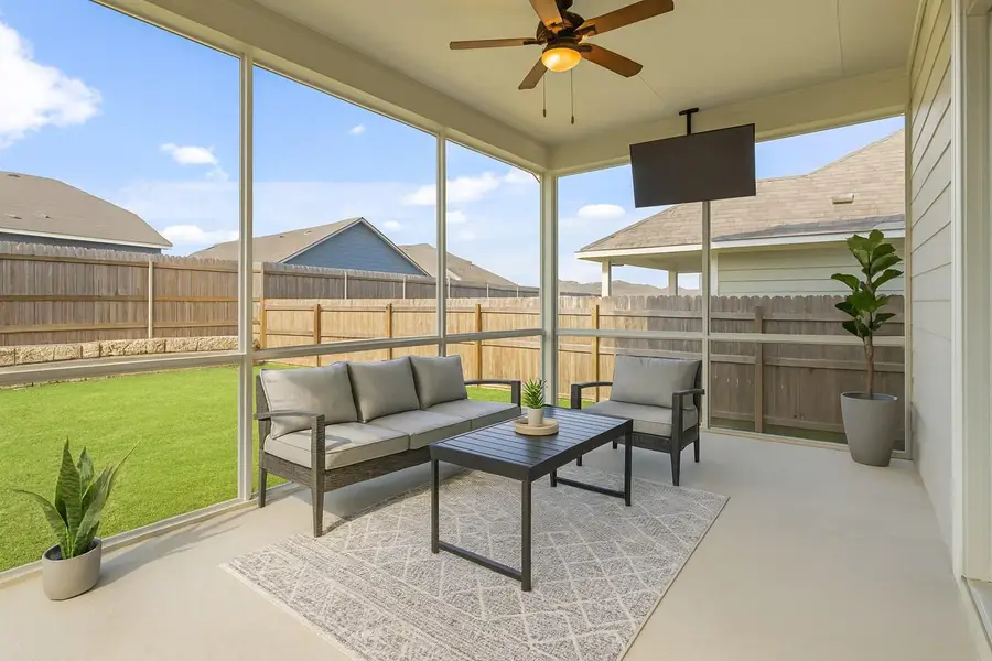 7610 Grenadine Bloom Bnd, Del Valle, TX 78617 - Image #2