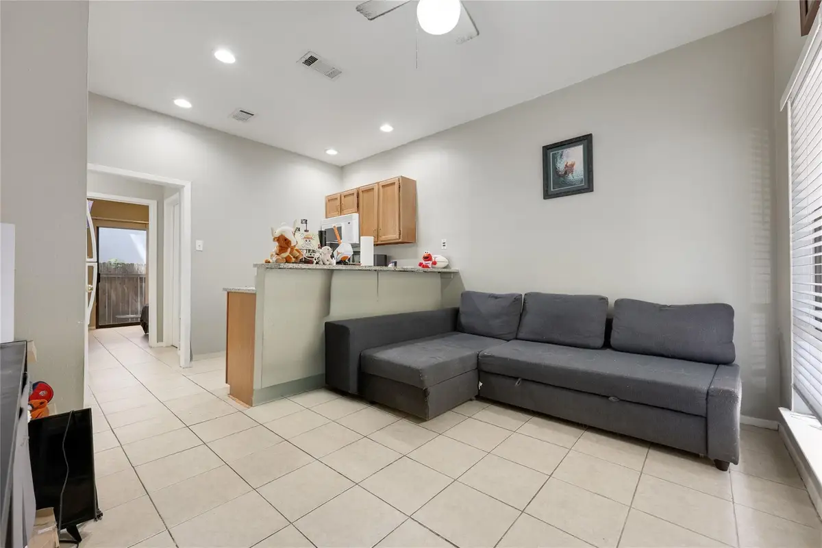 2815 Rio Grande St #102, Austin, TX 78705 - #1