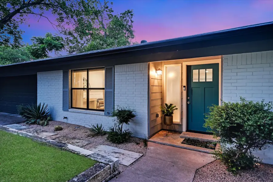 1006 Hollybluff St, Austin, TX 78753 - #3