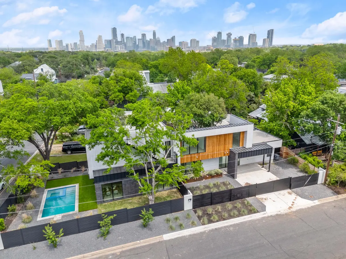 2215 S 3rd St, Austin, TX 78704 - #1