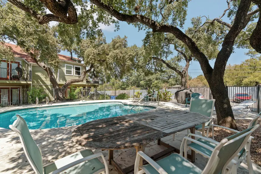 3601 Menchaca Rd #215, Austin, TX 78704 - #3