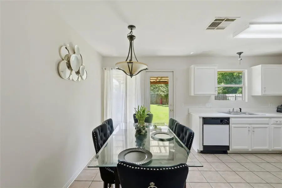310 Raintree Dr, Georgetown, TX 78626 - #3