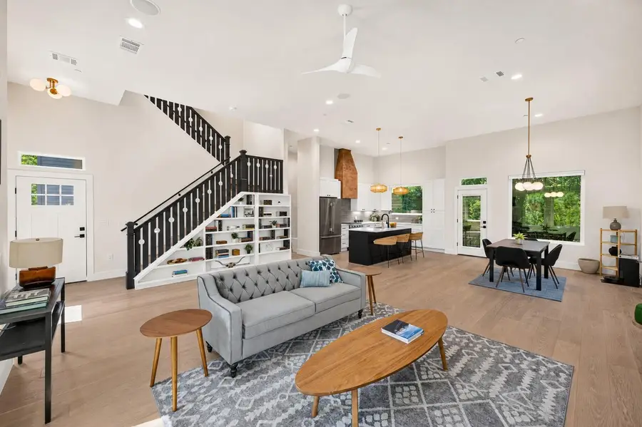 826 Morrow St #4, Austin, TX 78757 - #3
