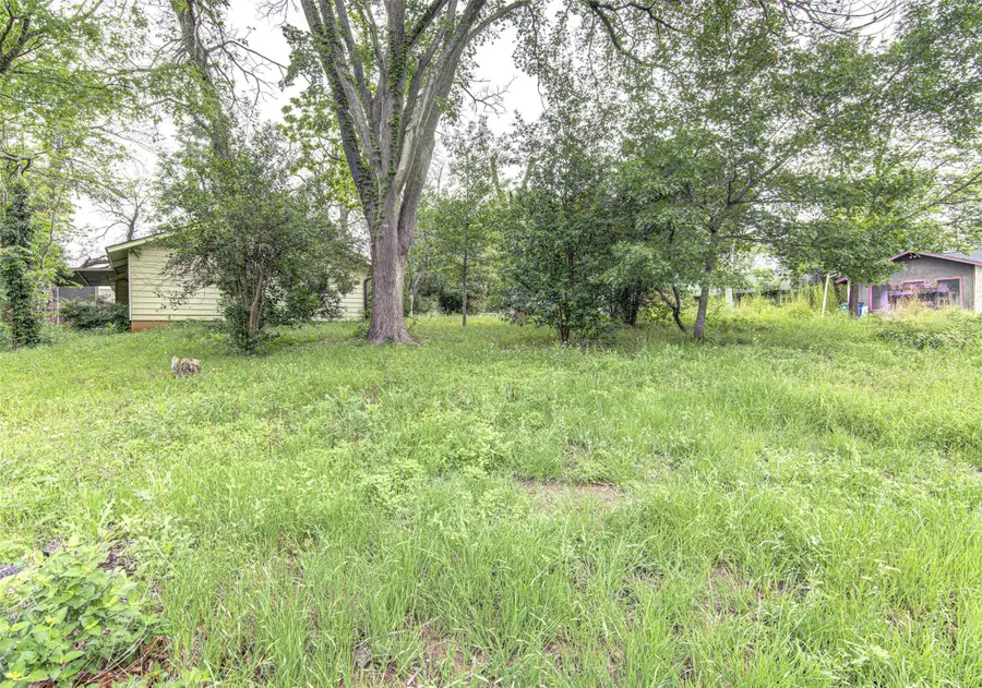 5210 Emerald Meadow Dr, Austin, TX 78745 - #3