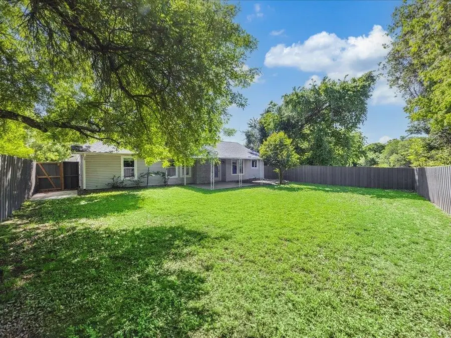 7302 Meadowood Drive Dr, Austin, TX 78723 - #3