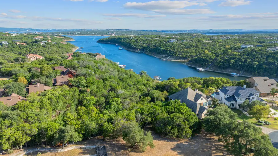 7201 Getaway Dr, Jonestown, TX 78645 - #3