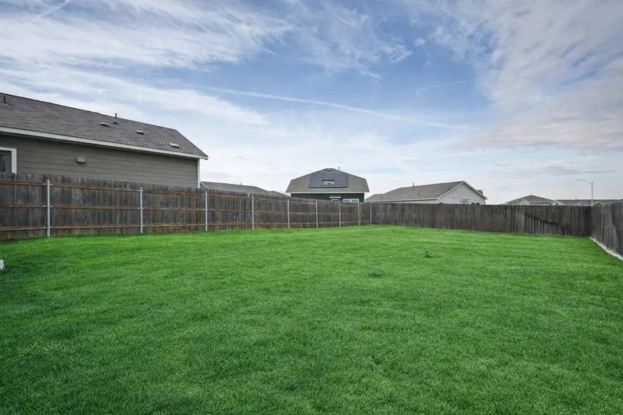 7717 Poppy Petal Loop, Del Valle, TX 78617 - Image #2