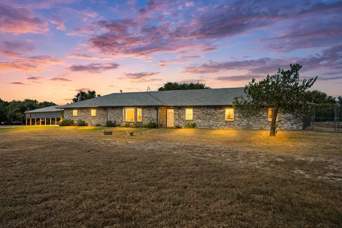 851 San Gabriel Dr, Liberty Hill, TX 78642 - #1